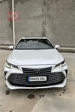 تويوتا أفالون